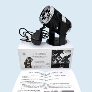 VICTORIA LYNN LED ANIMATED MR & MRS HEART IMAGE PROJECTOR w BOX WEDDING USED 1X